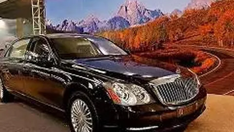 梅西任意球里程碑达成，队友赞叹其超凡能力